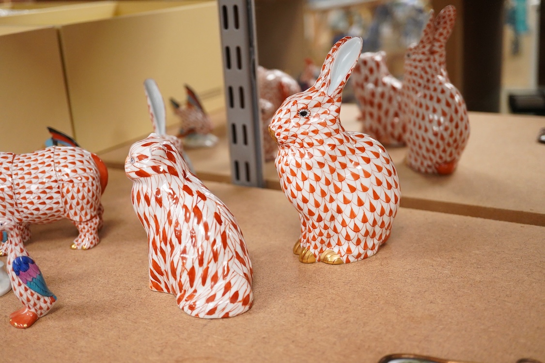 A group of Herend red scale animals and a similar cat, 14cm high